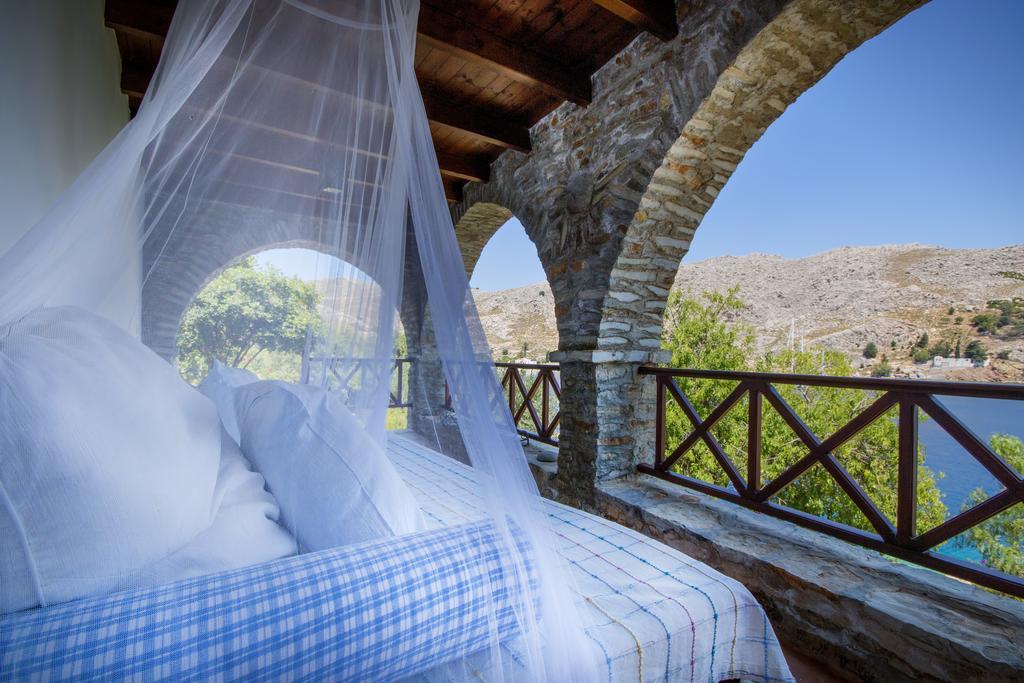 Emporio Hotel Symi Bagian luar foto