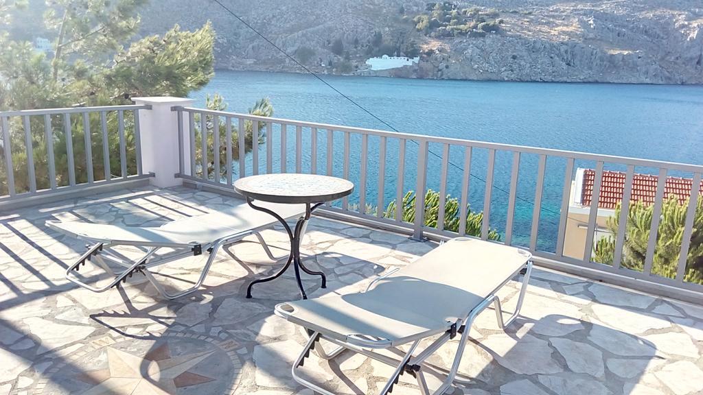 Emporio Hotel Symi Bagian luar foto
