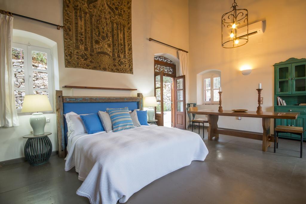 Emporio Hotel Symi Bagian luar foto