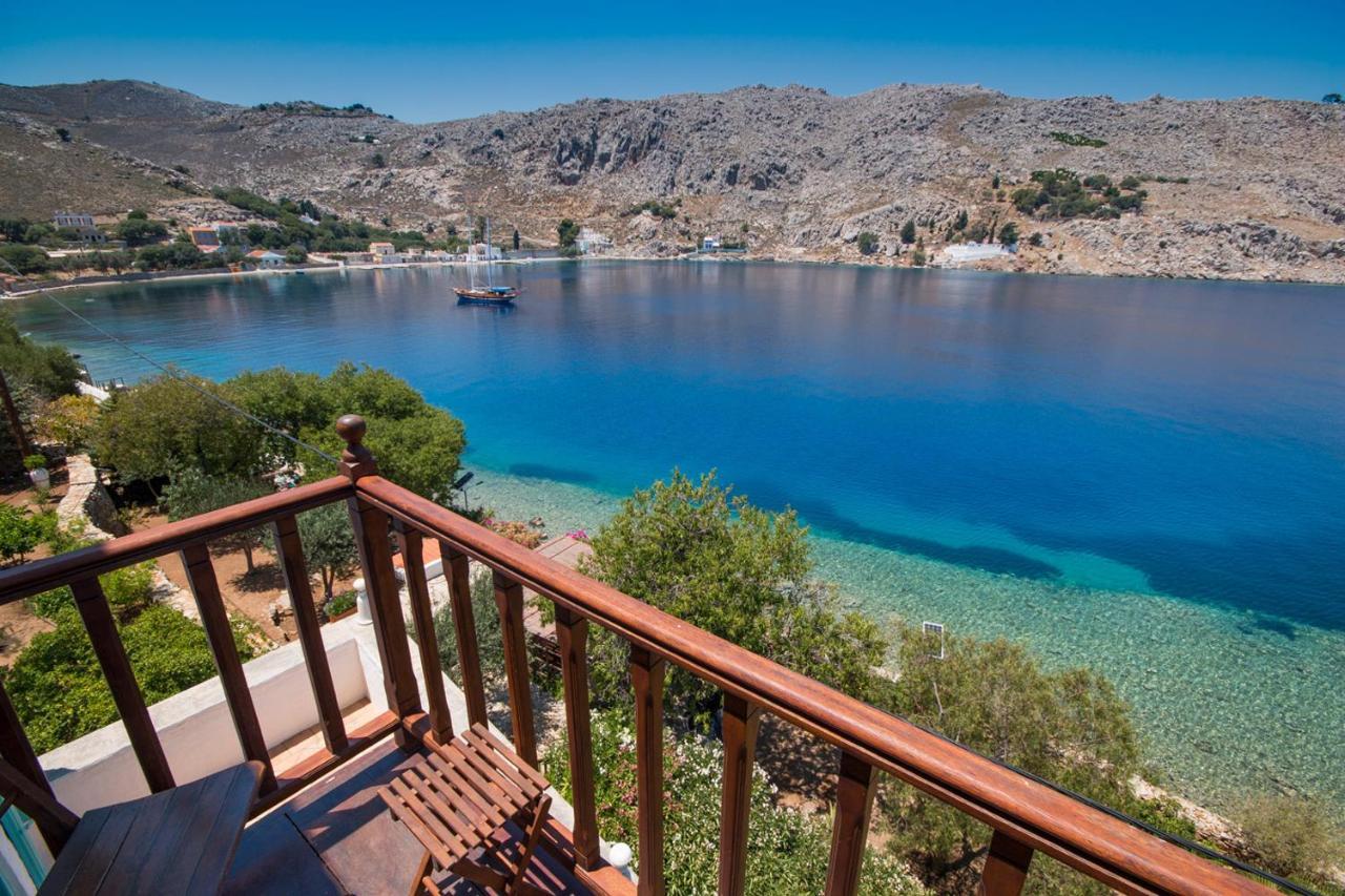 Emporio Hotel Symi Bagian luar foto